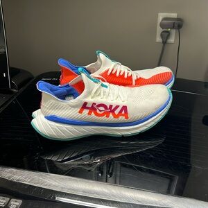 HOKA CARBON X